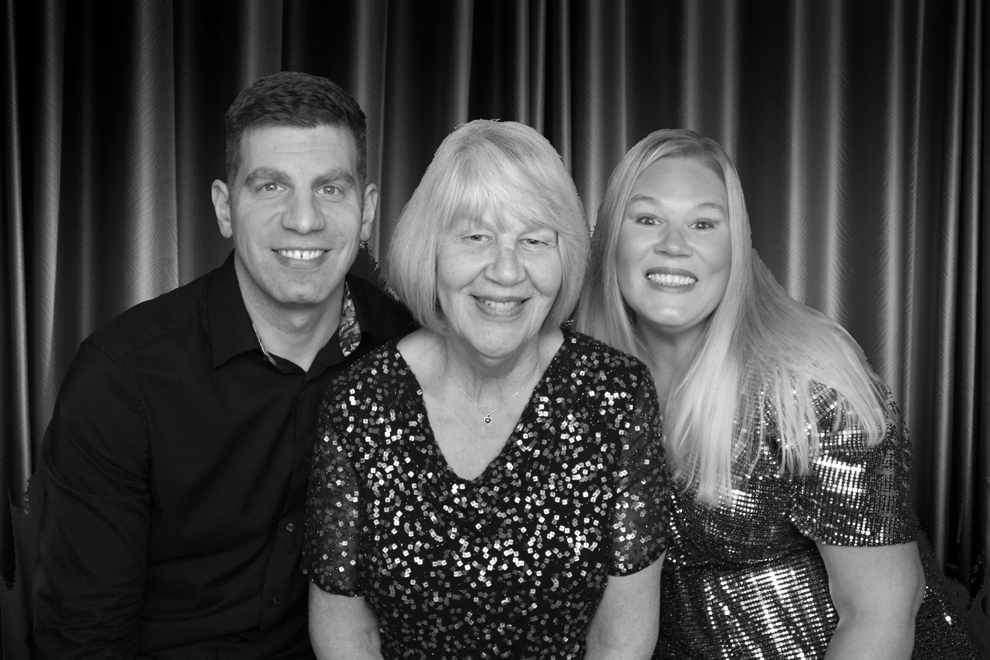 Yvette and Claire’s 40th birthday! - Images | View more photos from the event at gallery.partydelightsphotobooth.co.uk/u/PartyDelightsPhotoBooth/Yvette-and-Claire’s-40th-birthday-Images
